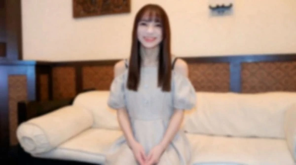 FC2PPV 4685259 美丽的日本混血少女笑容甜美 被射满满示忘甜笑