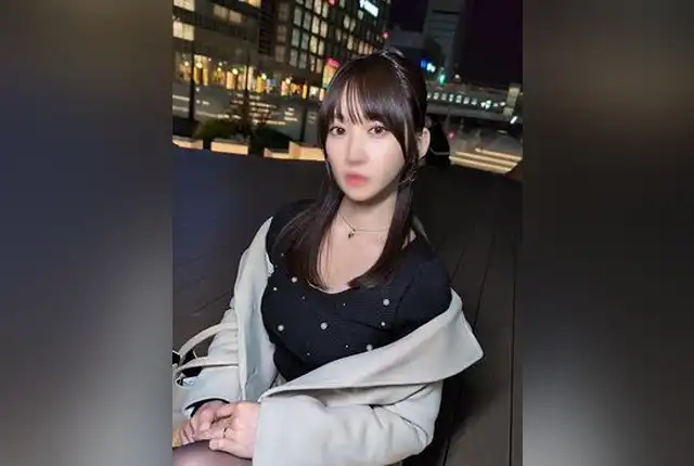 FC2PPV 4716324 与喜爱大鸡巴的人妻连续交尾 颜射满脸很有征服感