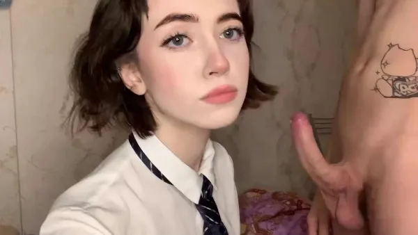 高颜值骚货口交，被爸爸射一脸 - YourSmallDoll