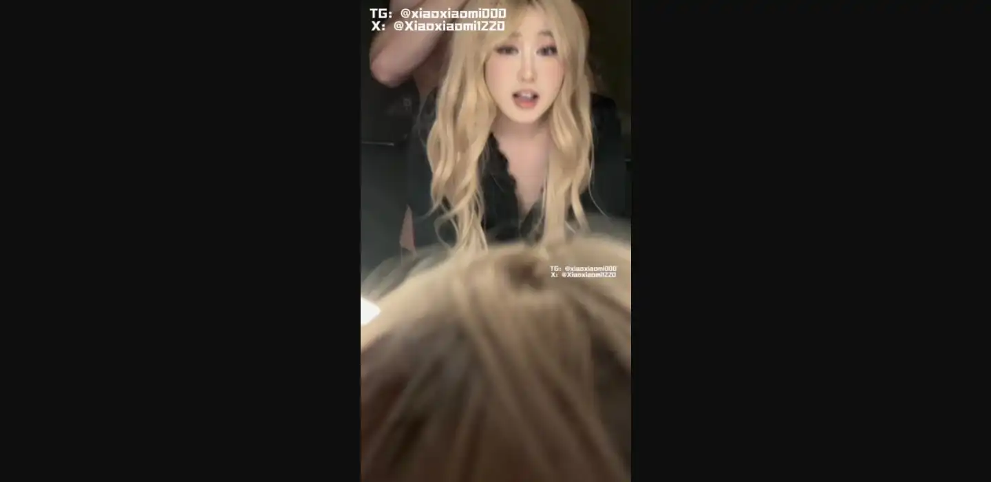 背着男朋友跟上司出差被操到翻白眼 - 笑笑咪