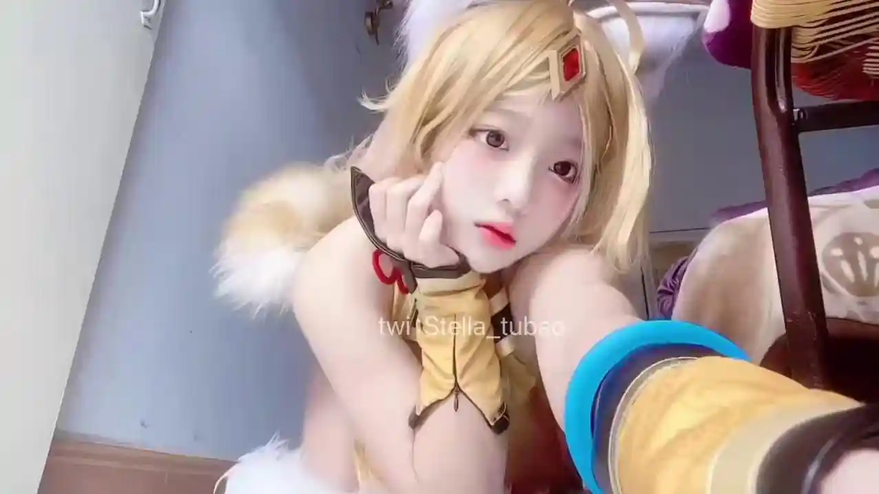 极品美女 Cos王者荣耀妲己 全裸下体 水晶棒猛烈抽插 喷水高潮 尖叫到失神 - 兔宝大人