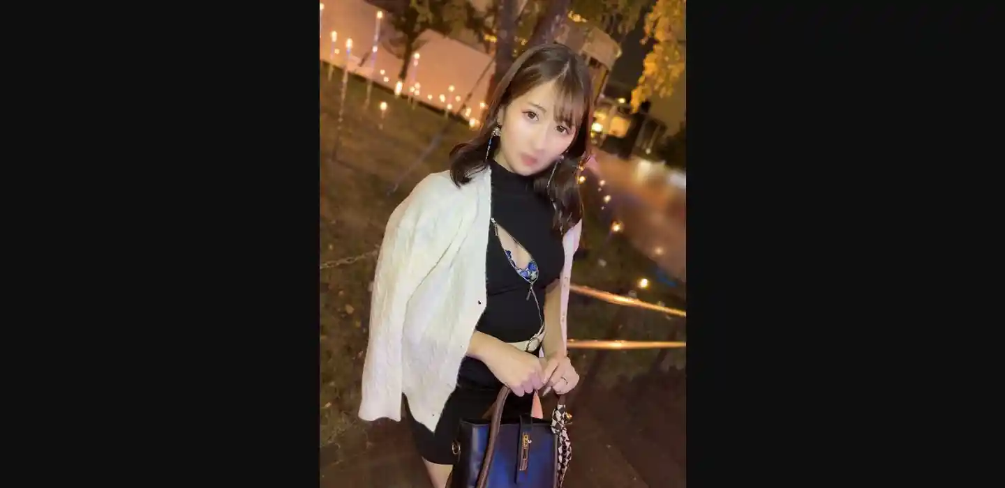 FC2PPV 4811816 喝了少许酒的微醺人妻 在她的许可下内射