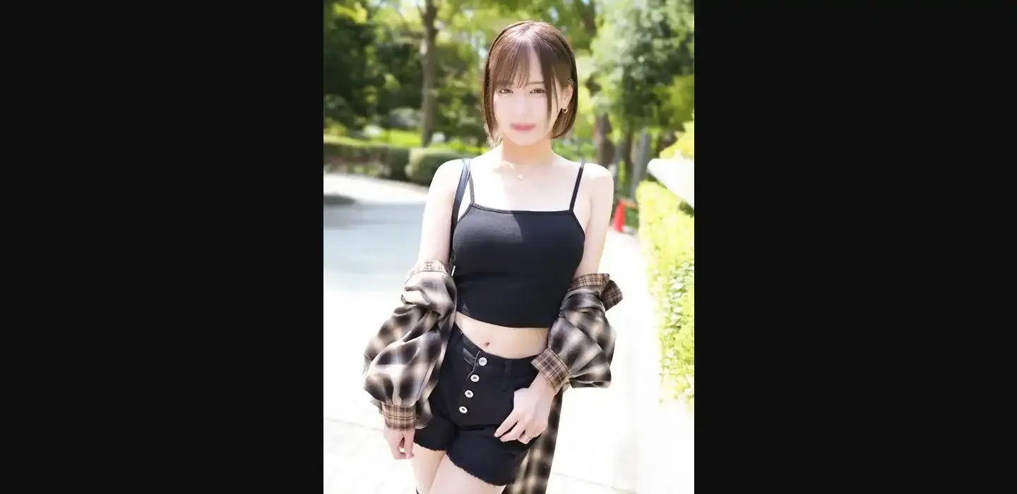 FC2PPV 4815389 身材苗条拥有一双美腿的人妻和前男友进行激战